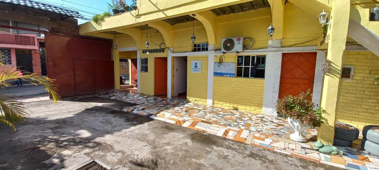 Hostal Santa Marta La Unión Extérieur photo