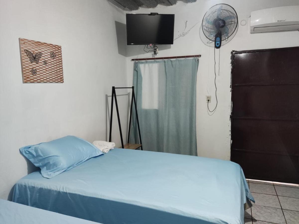 Hostal Santa Marta La Unión Extérieur photo